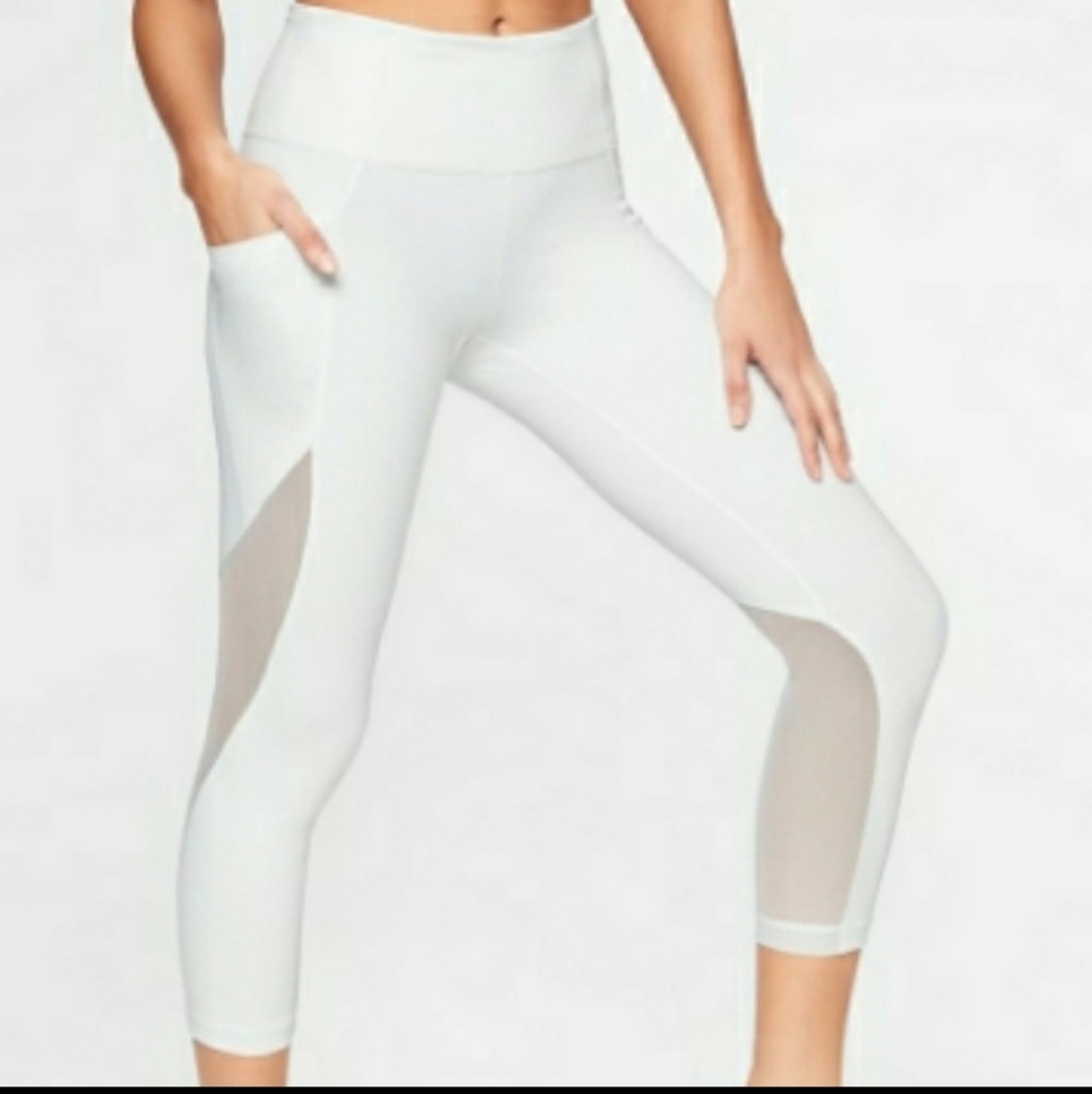 Athleta Capri Leggings